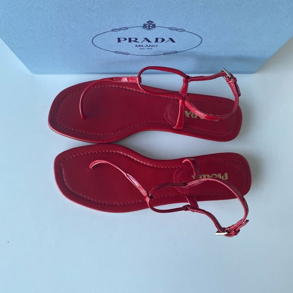 Prada NWT Red Leather Minimalist Ankle-Strap Sandals Size-8.5  “THE PRADA THONG - Picture 3 of 12